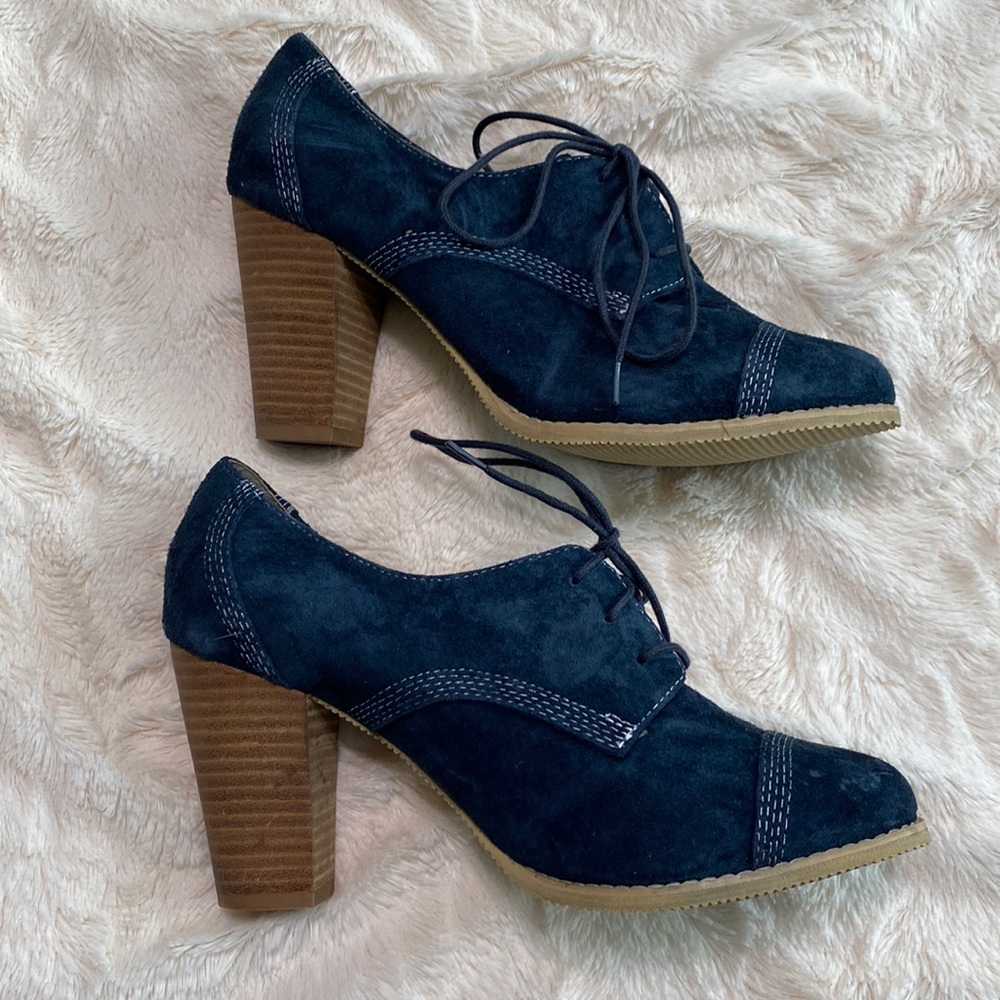Hush Puppies Blue Suede Oxford Comfort Heels Sz 9